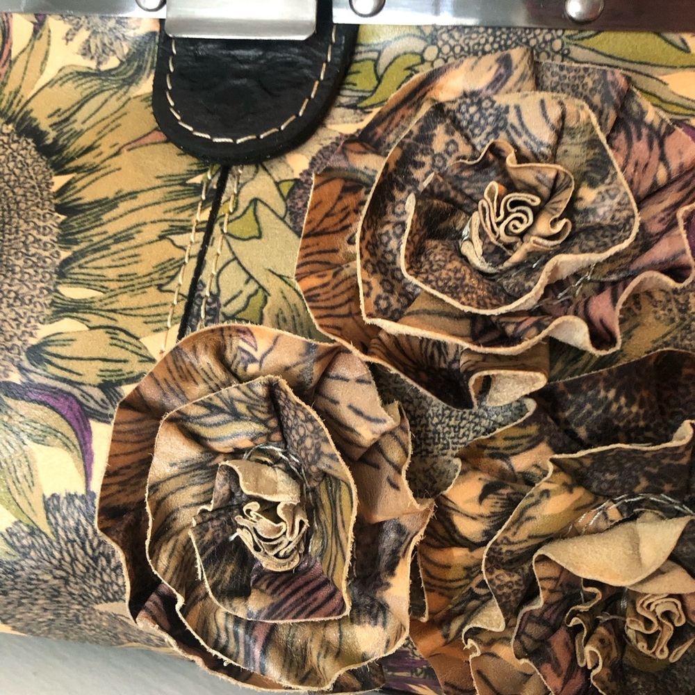 Patricia Nash Sunflower Handbag with Metal  Clasp closure. Velvet interior.